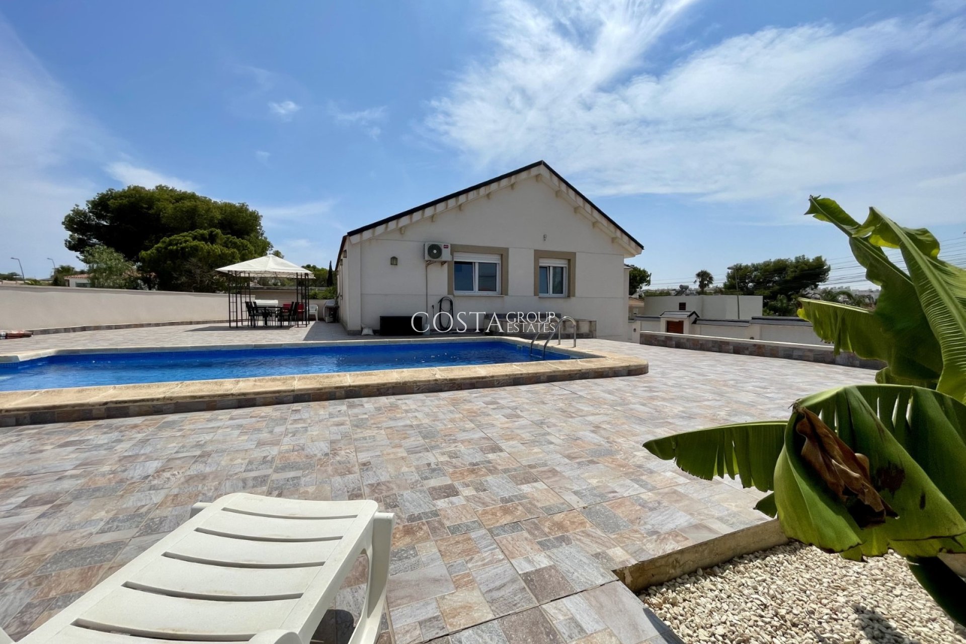 Herverkoop - Villa -
Torrevieja - Los Balcones