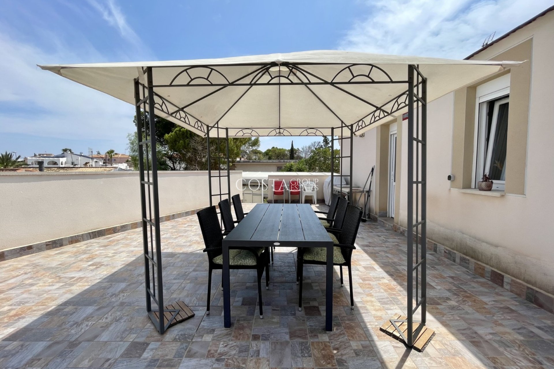 Herverkoop - Villa -
Torrevieja - Los Balcones