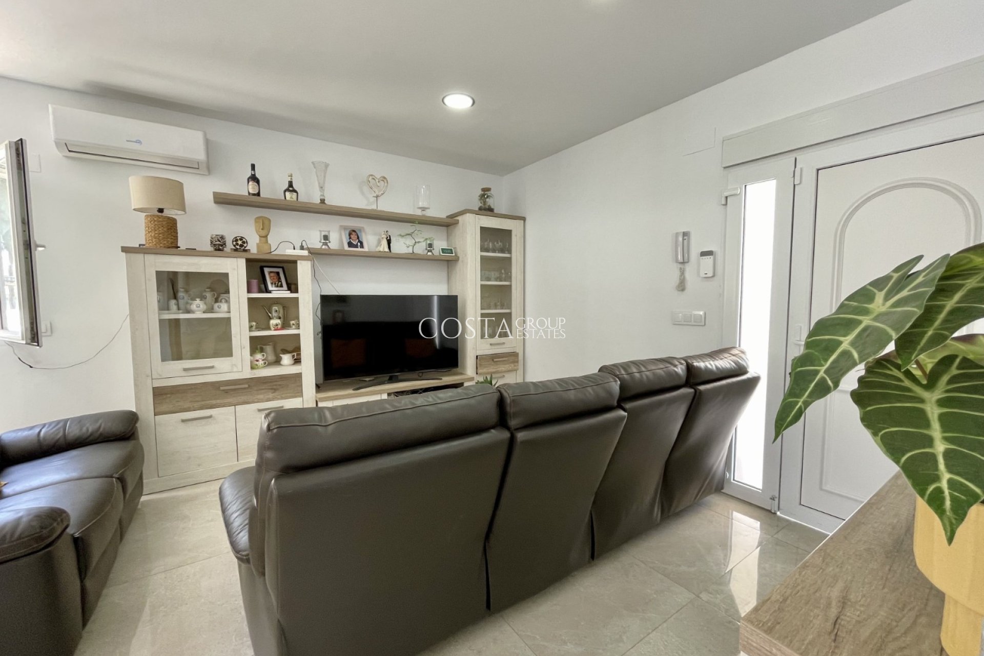 Herverkoop - Villa -
Torrevieja - Los Balcones