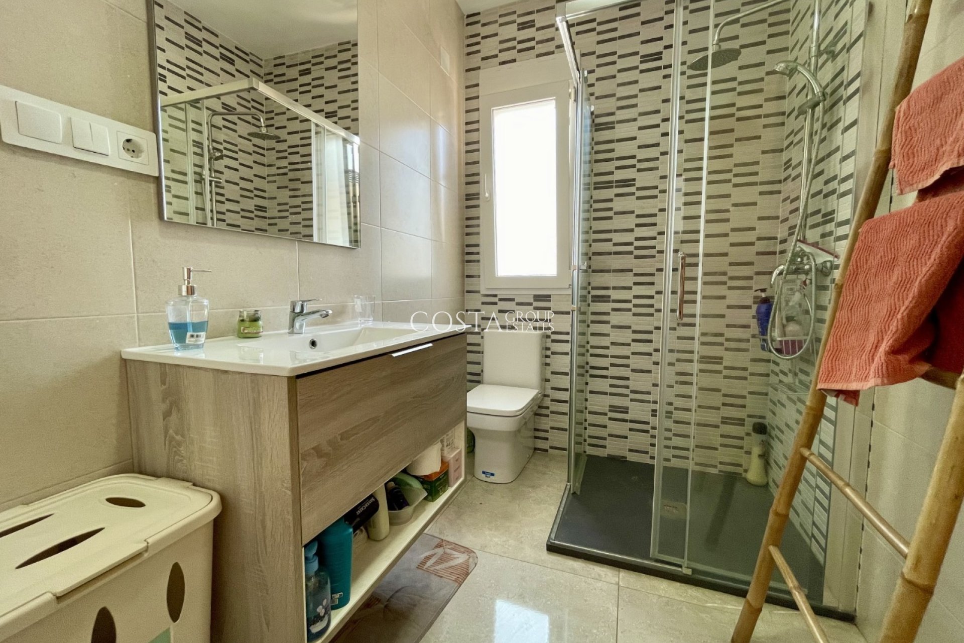 Herverkoop - Villa -
Torrevieja - Los Balcones