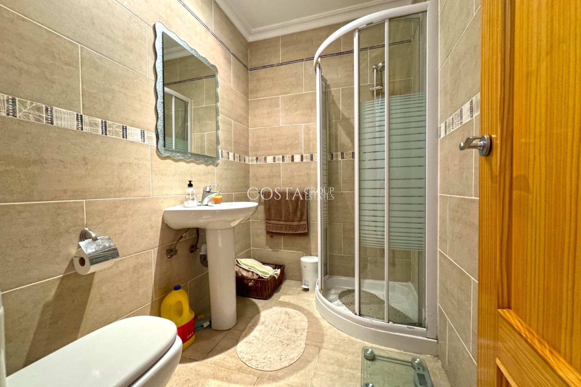 Herverkoop - Villa -
Torrevieja - Los Balcones