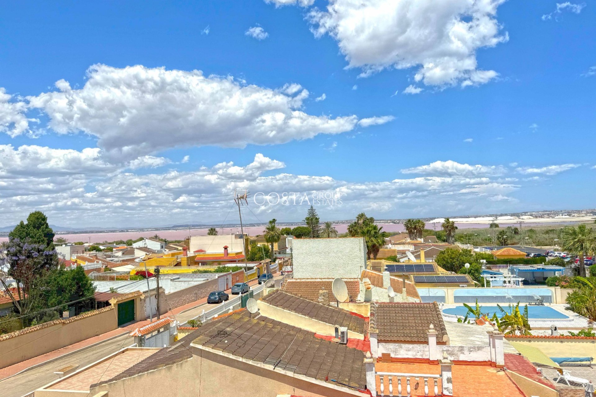 Herverkoop - Villa -
Torrevieja - Los Balcones