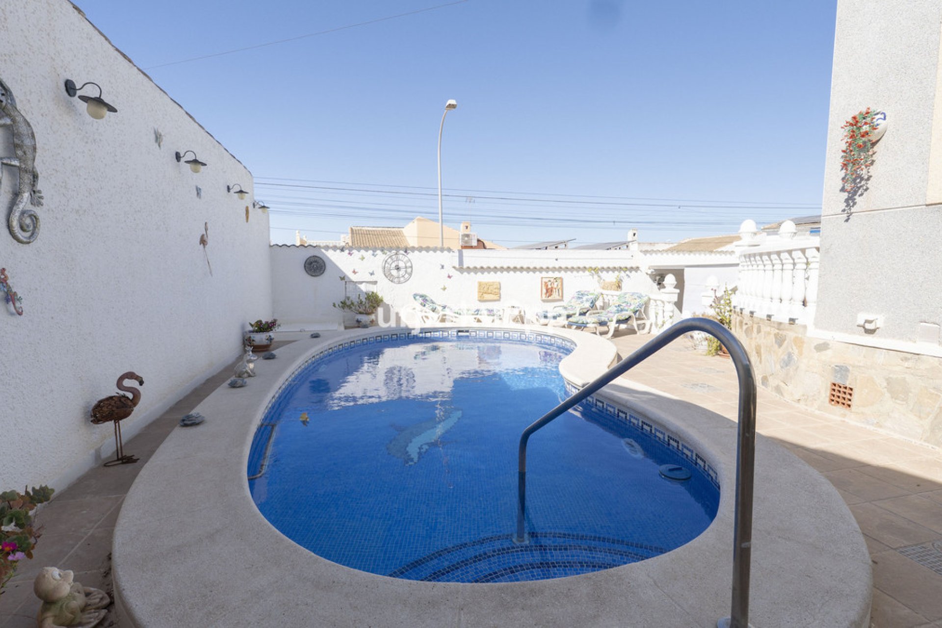 Herverkoop - Villa -
Torrevieja - San Luis