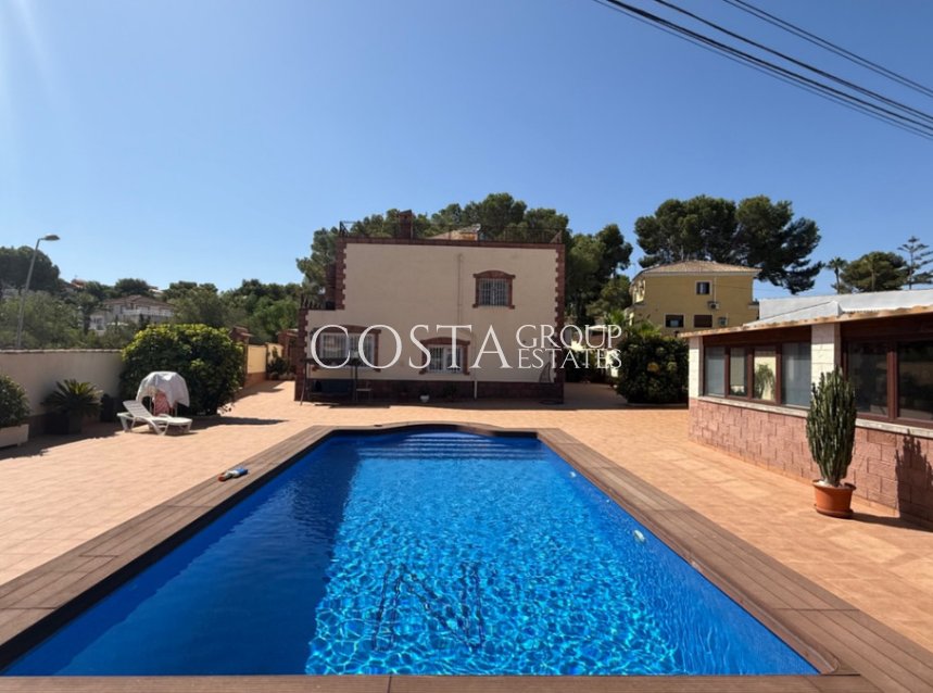 Herverkoop - Villa -
Torrevieja - Torrevieja Centro