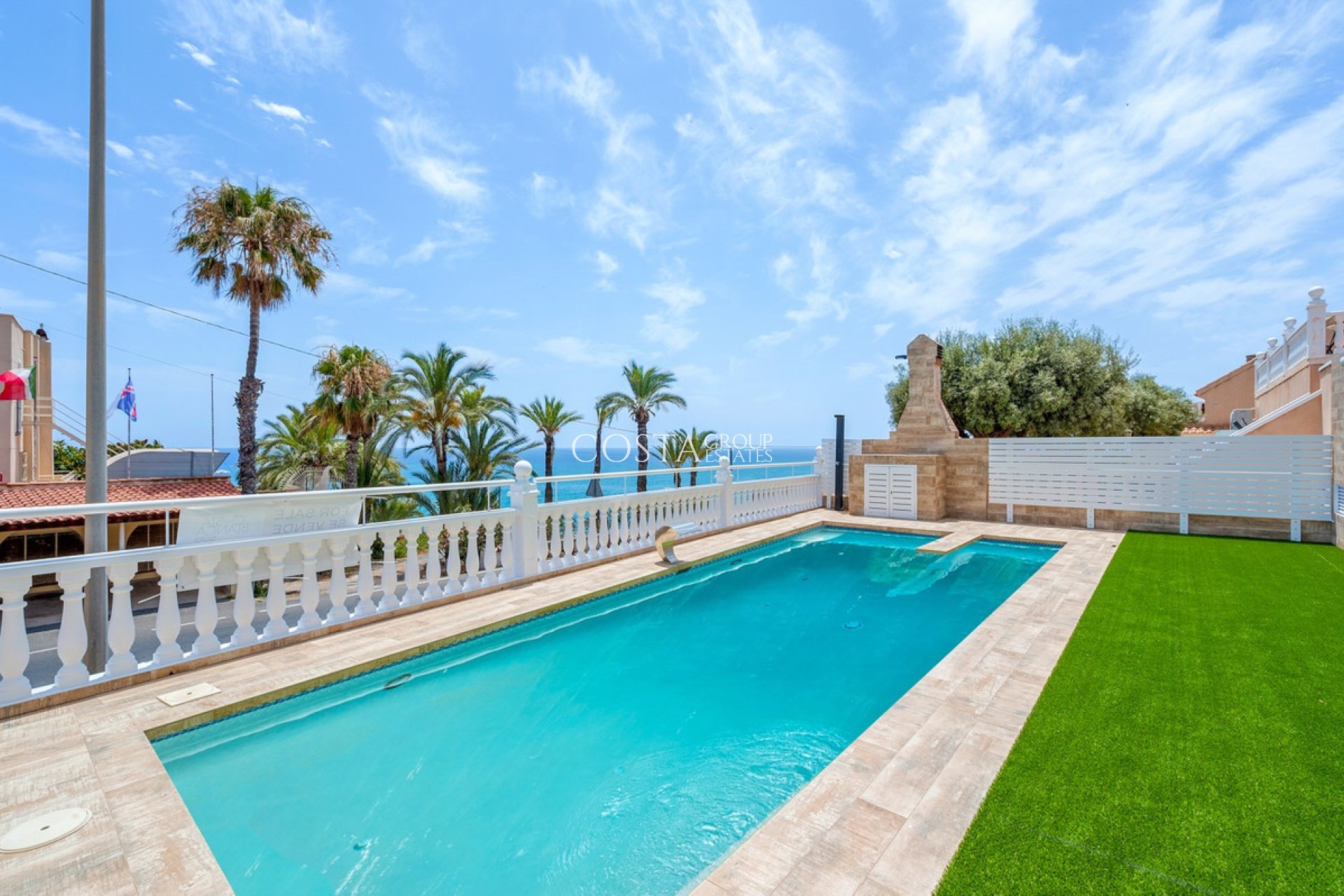 Herverkoop - Villa -
Torrevieja - Torrevieja Centro