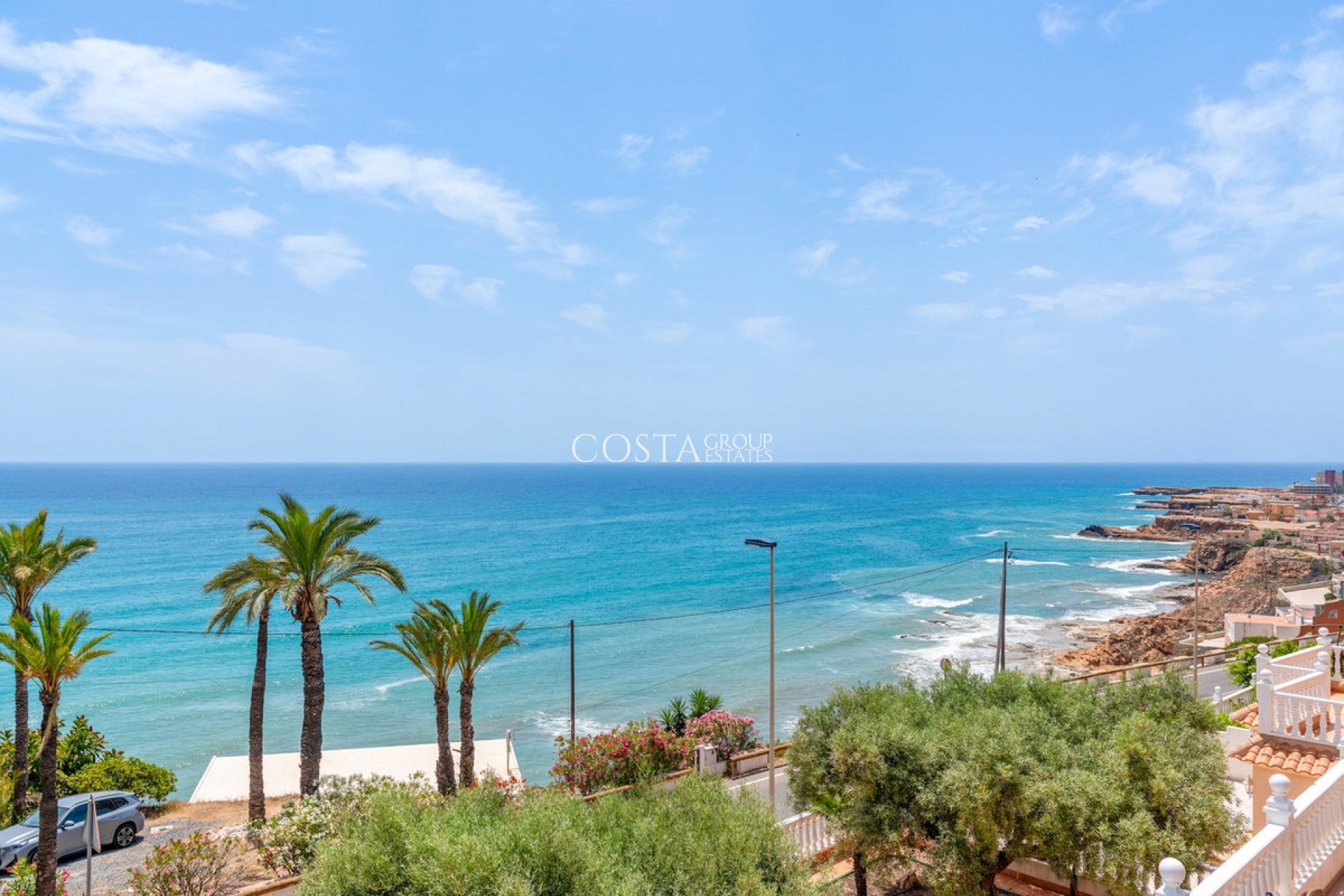 Herverkoop - Villa -
Torrevieja - Torrevieja Centro