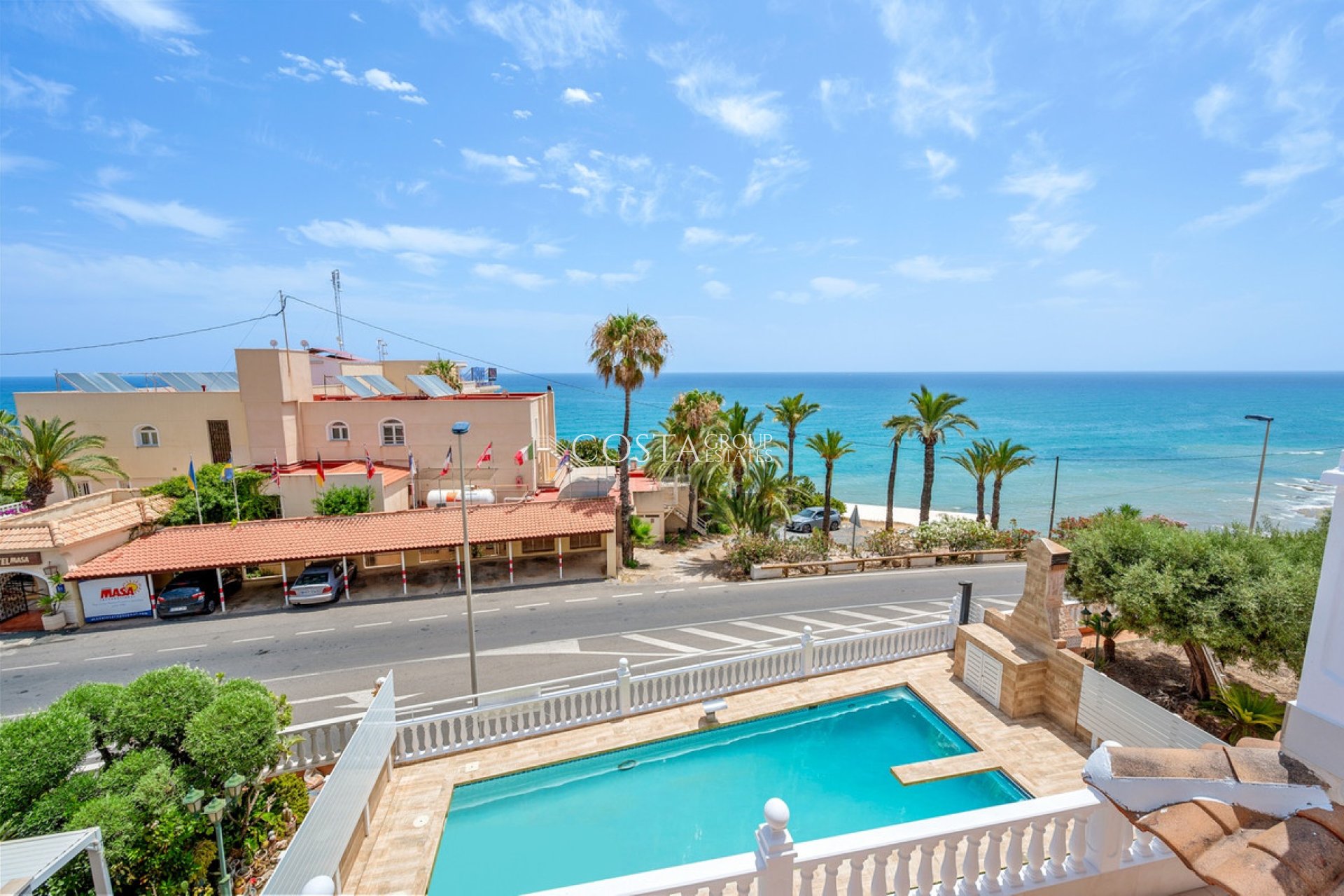 Herverkoop - Villa -
Torrevieja - Torrevieja Centro