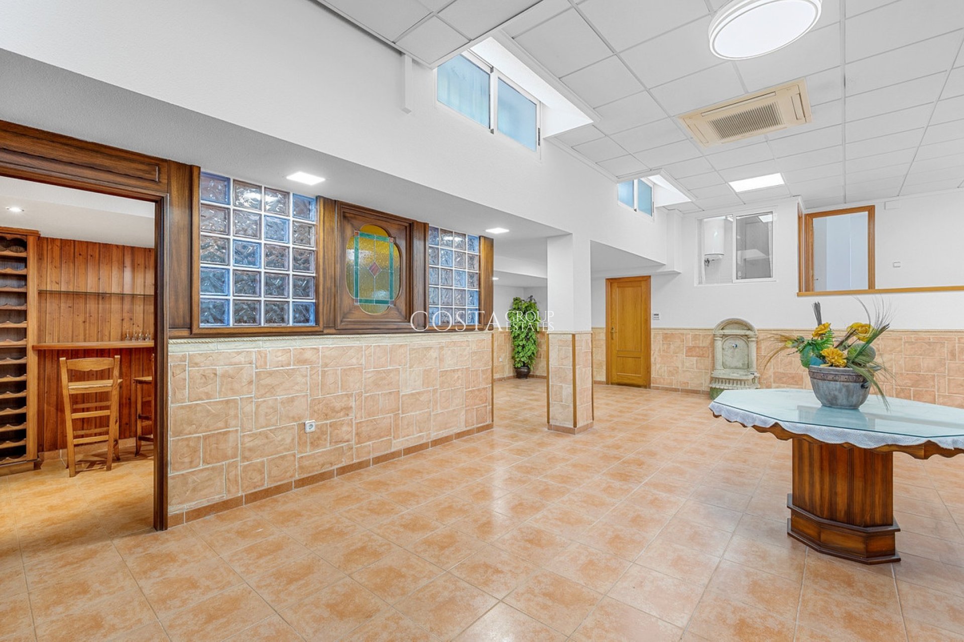 Herverkoop - Villa -
Torrevieja - Torrevieja Centro