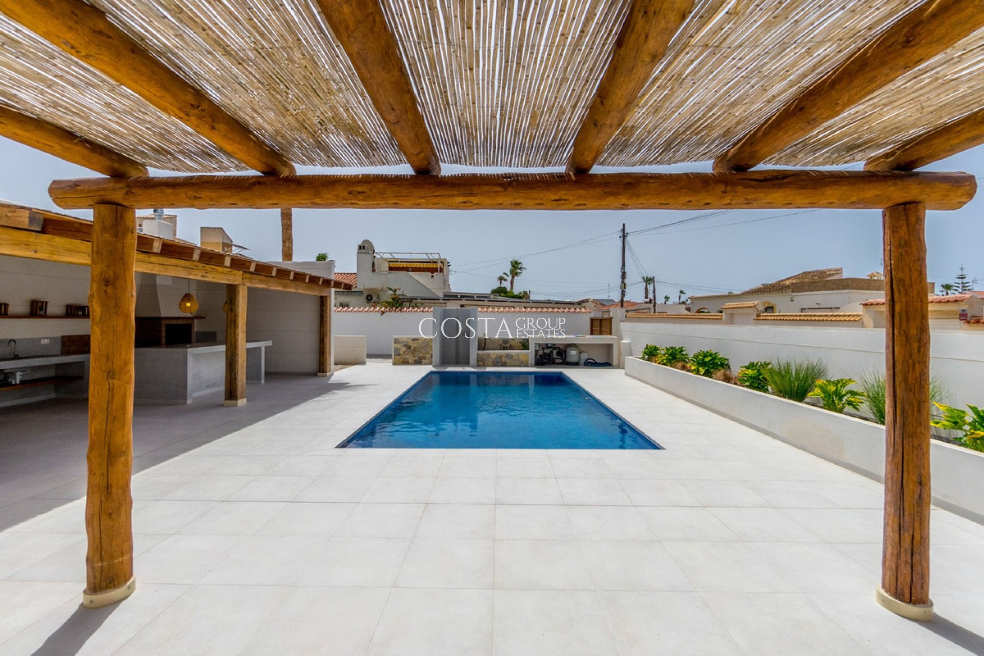 Herverkoop - Villa -
Torrevieja - Torrevieja Centro