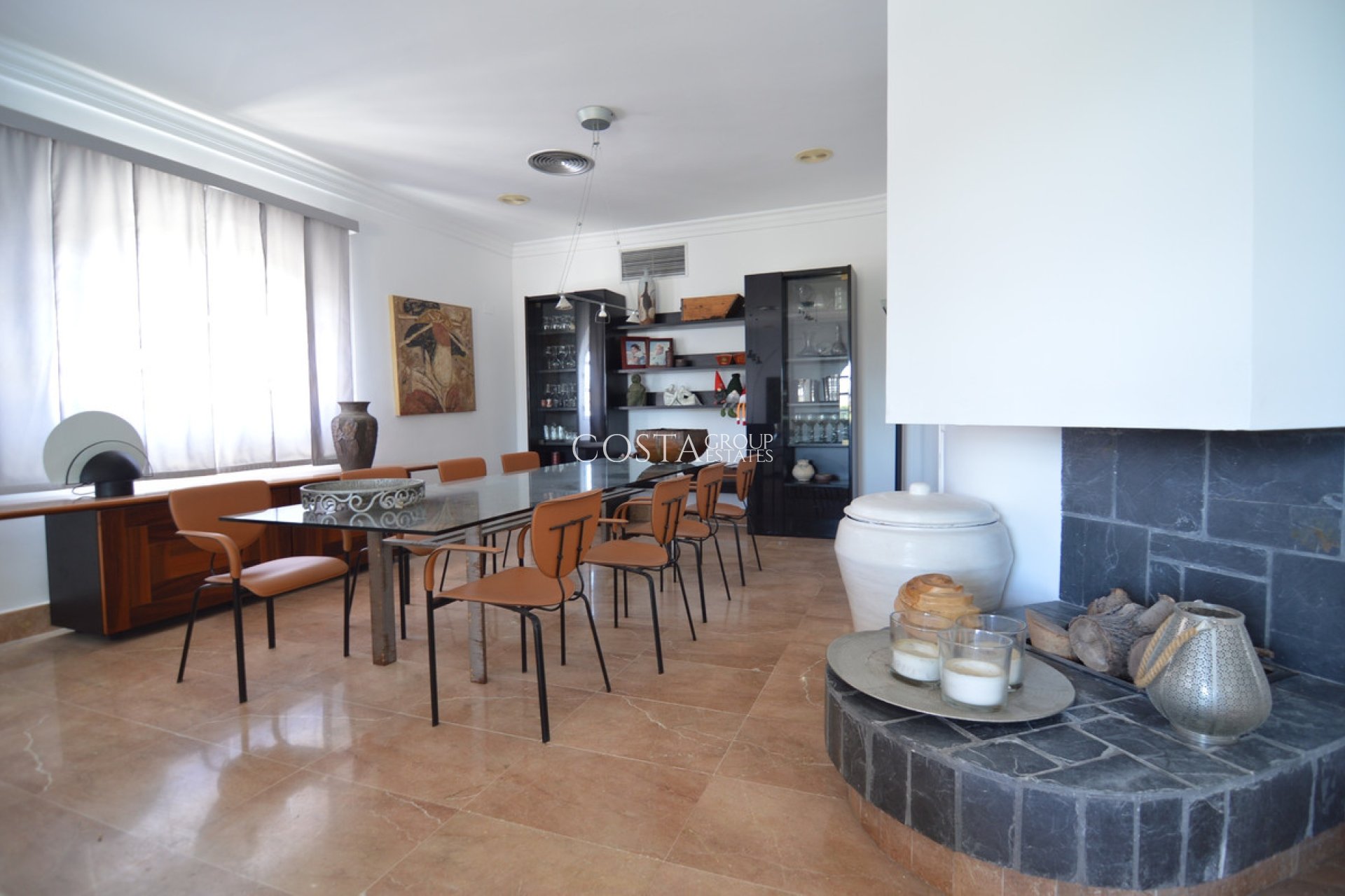 Herverkoop - Villa -
Torrevieja - Torrevieja Centro