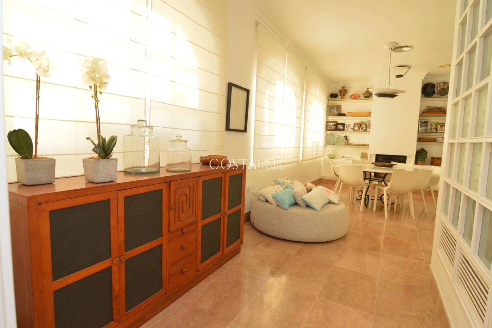 Herverkoop - Villa -
Torrevieja - Torrevieja Centro