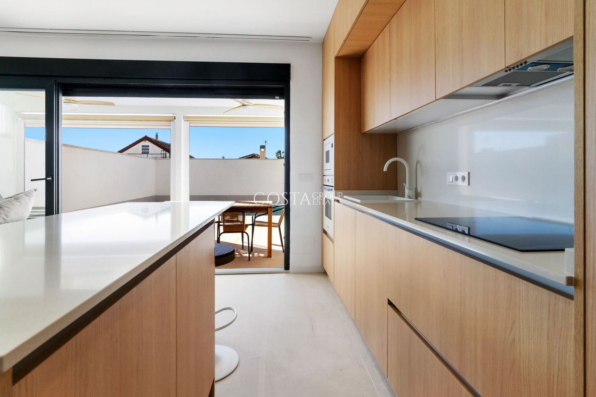 Herverkoop - Villa -
Torrevieja - Torrevieja Centro