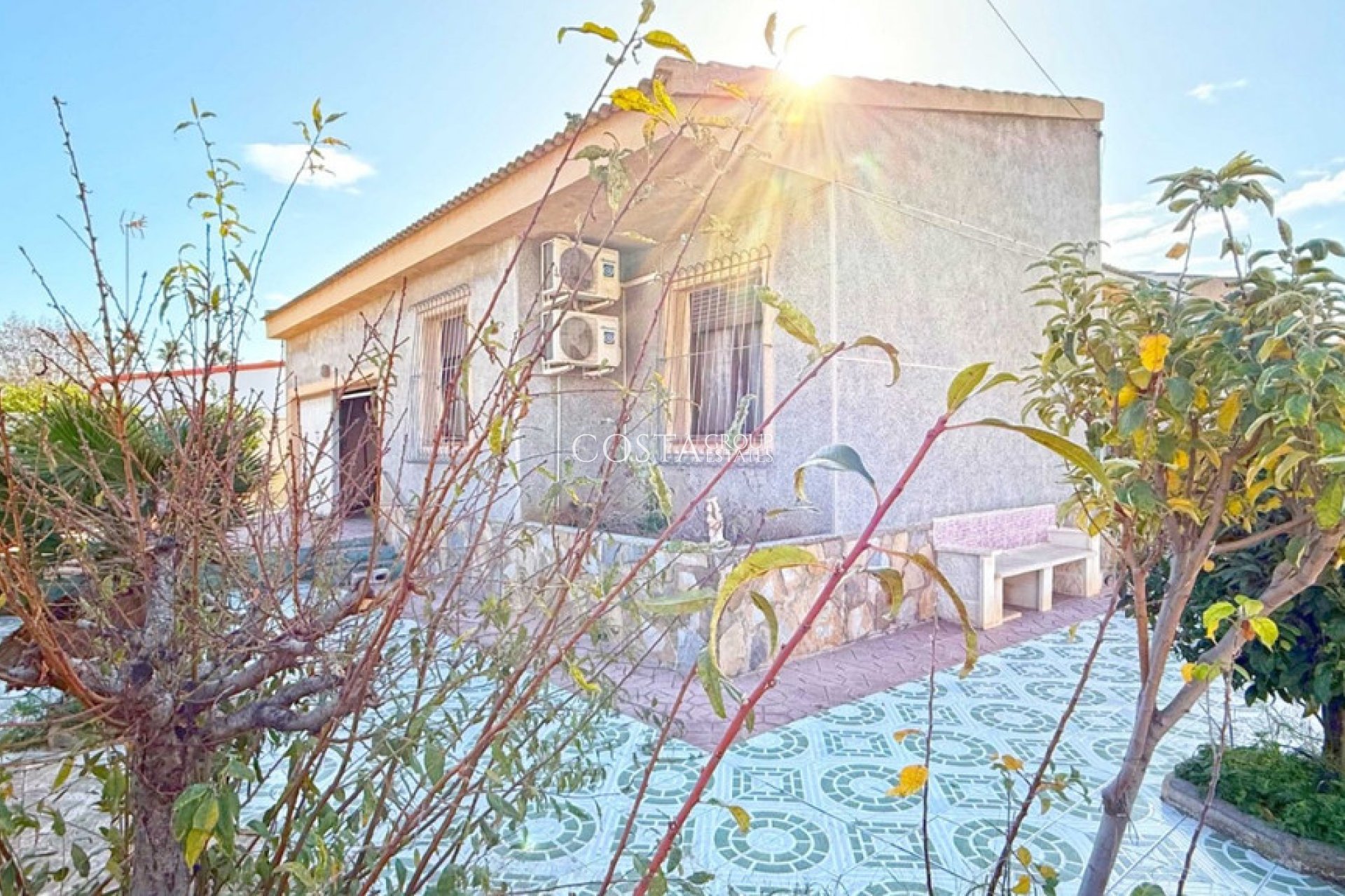 Herverkoop - Villa -
Torrevieja - Torrevieja Centro