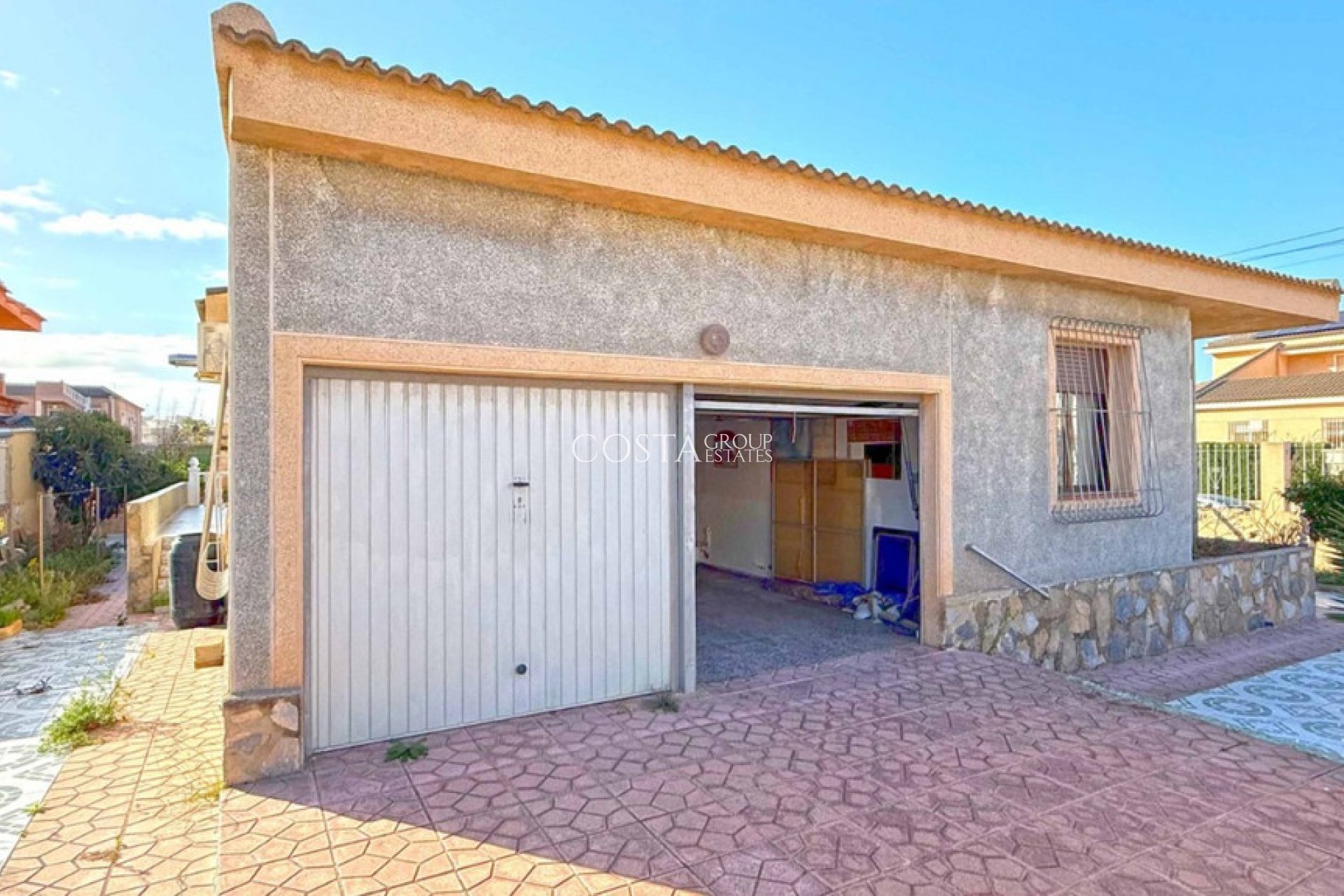 Herverkoop - Villa -
Torrevieja - Torrevieja Centro
