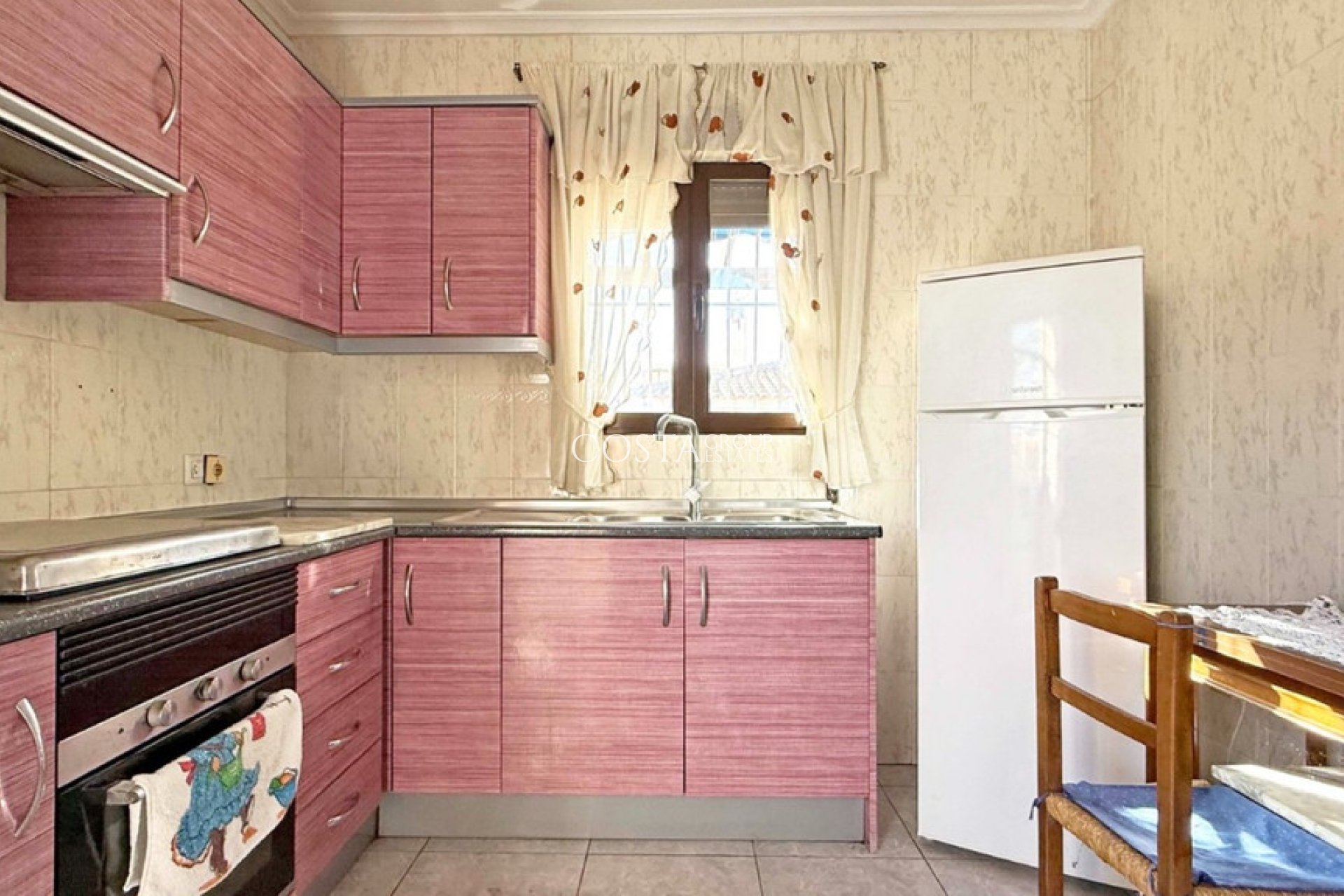 Herverkoop - Villa -
Torrevieja - Torrevieja Centro