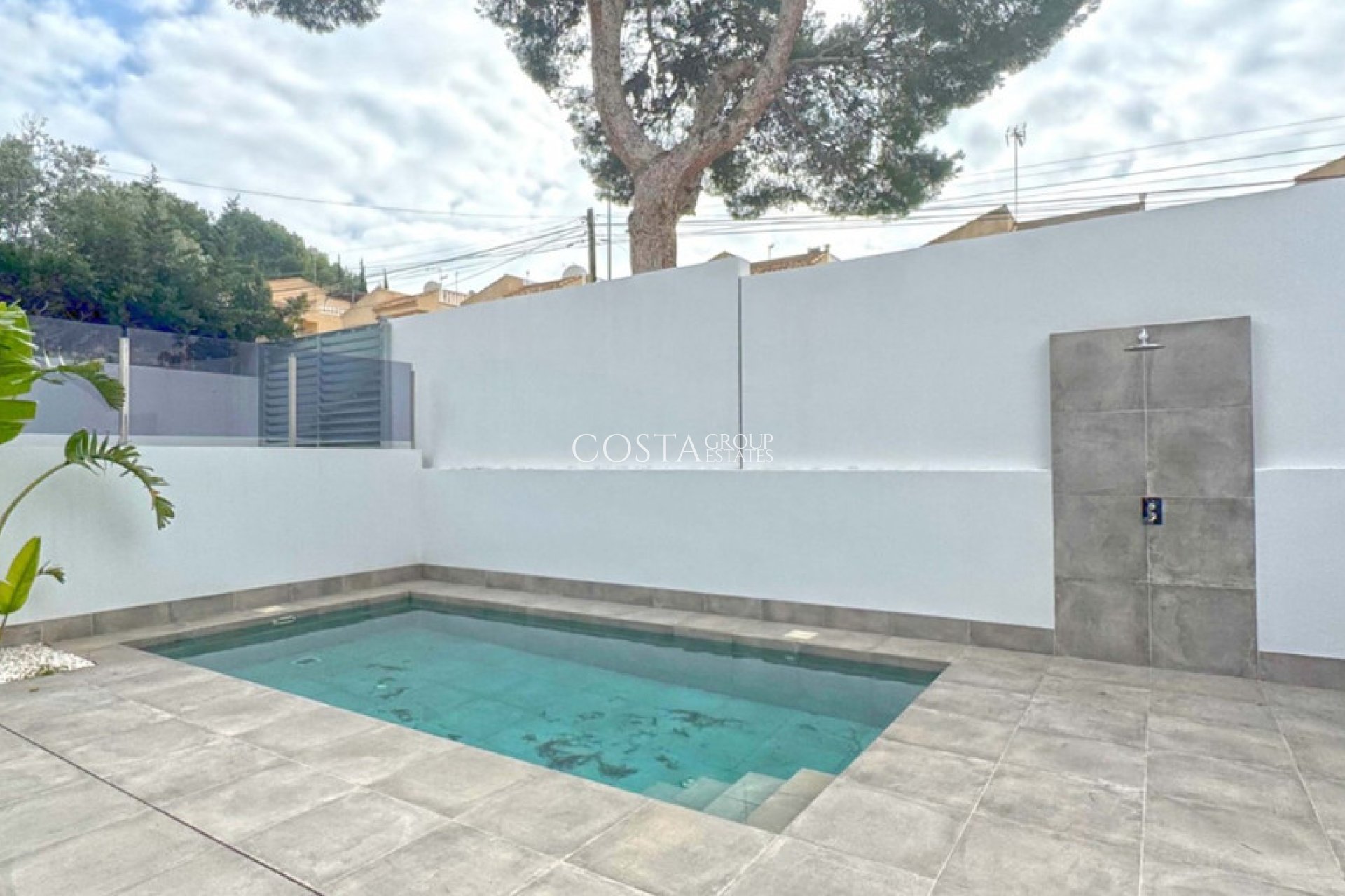 Herverkoop - Villa -
Torrevieja - Torrevieja Centro