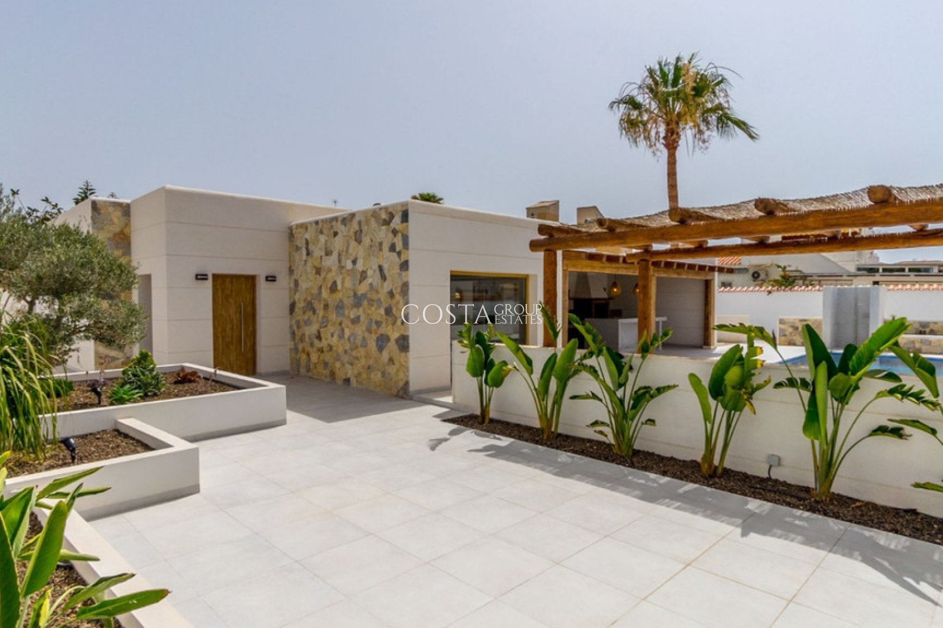 Herverkoop - Villa -
Torrevieja - Torrevieja Centro