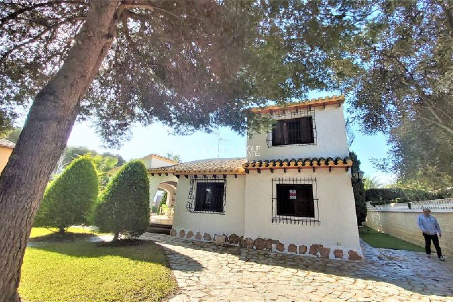 Herverkoop - Villa -
Torrevieja - Torrevieja Centro