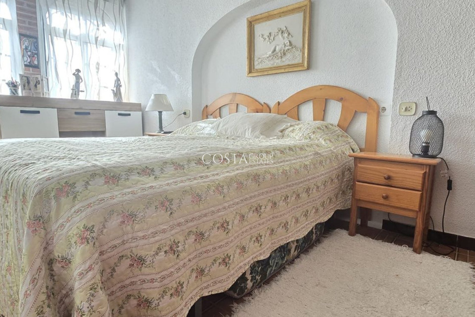 Herverkoop - Villa -
Torrevieja - Torrevieja Centro