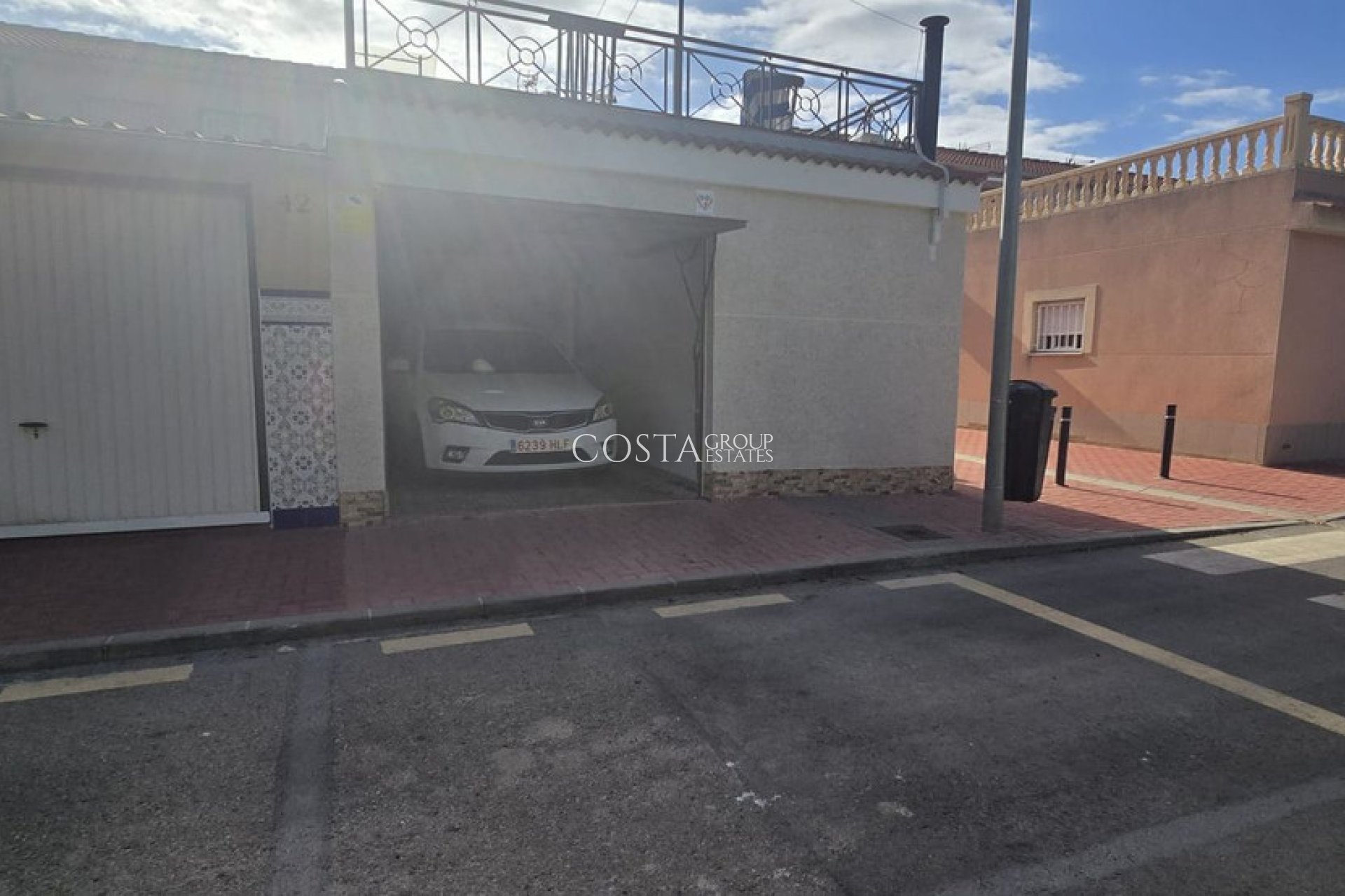 Herverkoop - Villa -
Torrevieja - Torrevieja Centro