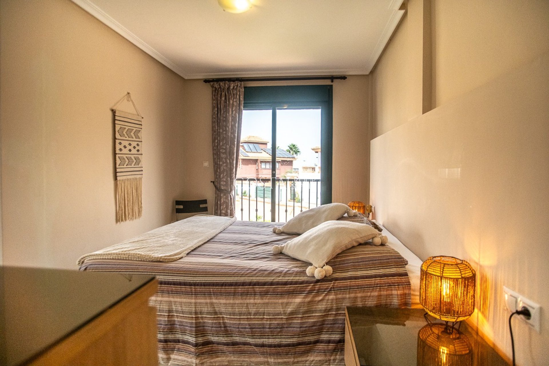 Herverkoop - Villa -
Torrevieja - Torrevieja Centro