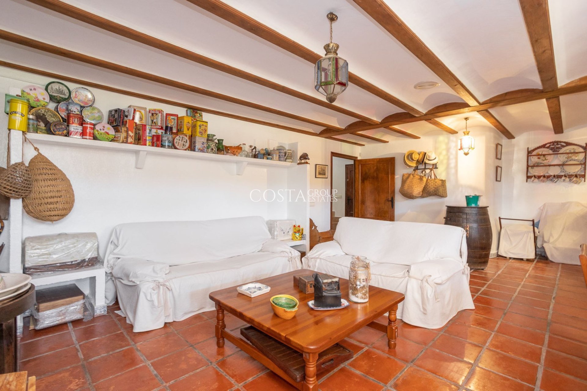 Herverkoop - Villa -
Torrevieja - Torrevieja Centro