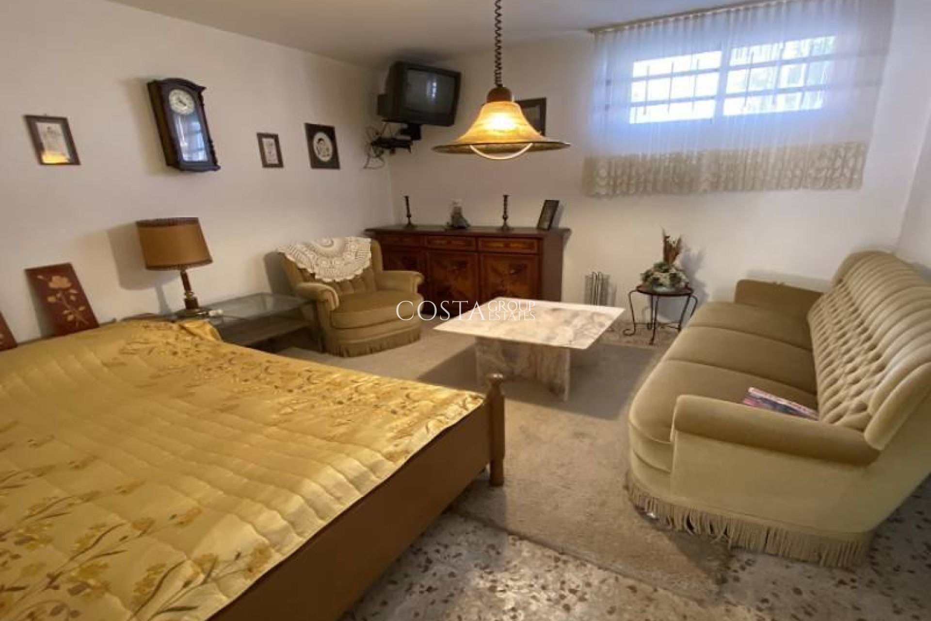 Herverkoop - Villa -
Torrevieja