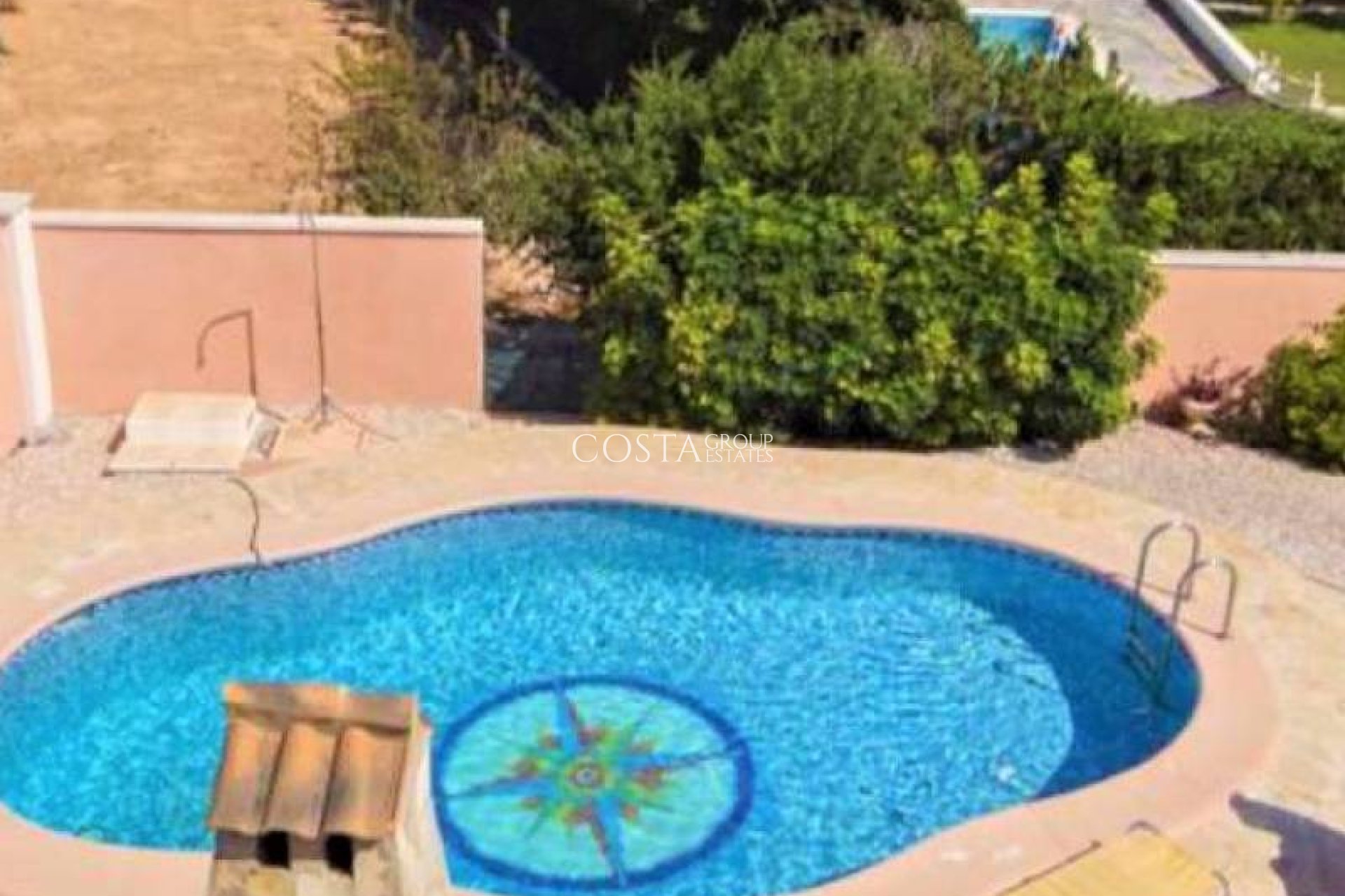 Herverkoop - Villa -
Torrevieja