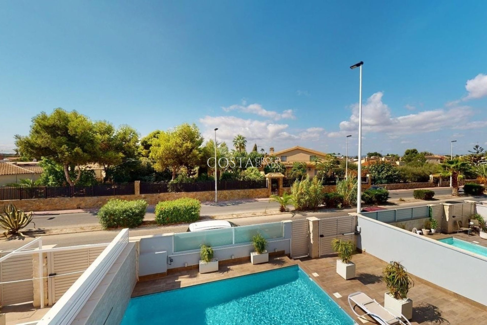 Herverkoop - Villa -
Torrevieja