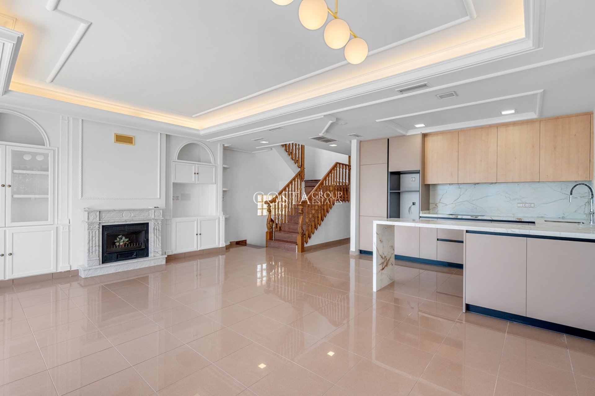 Herverkoop - Villa -
Torrevieja