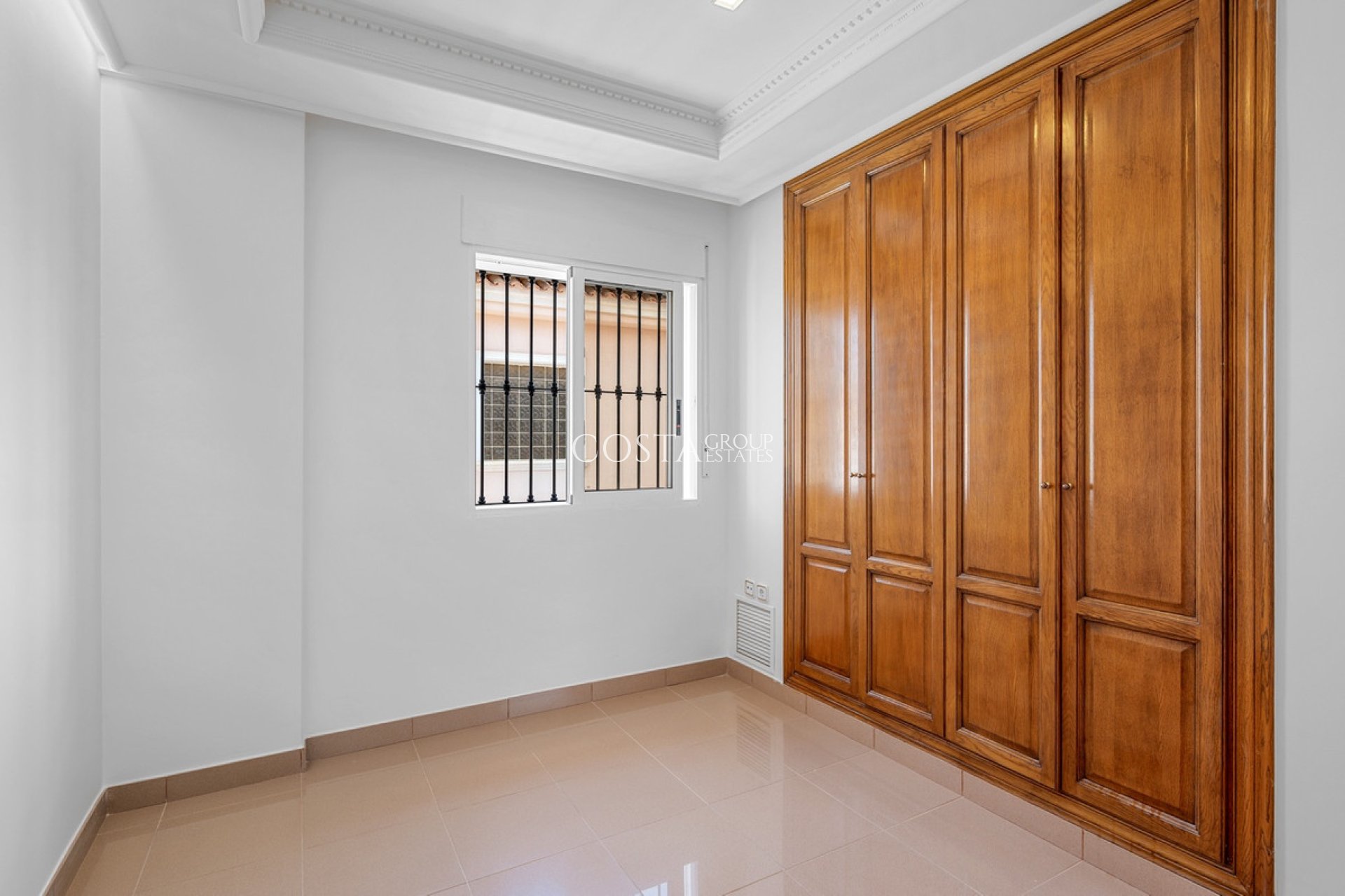 Herverkoop - Villa -
Torrevieja