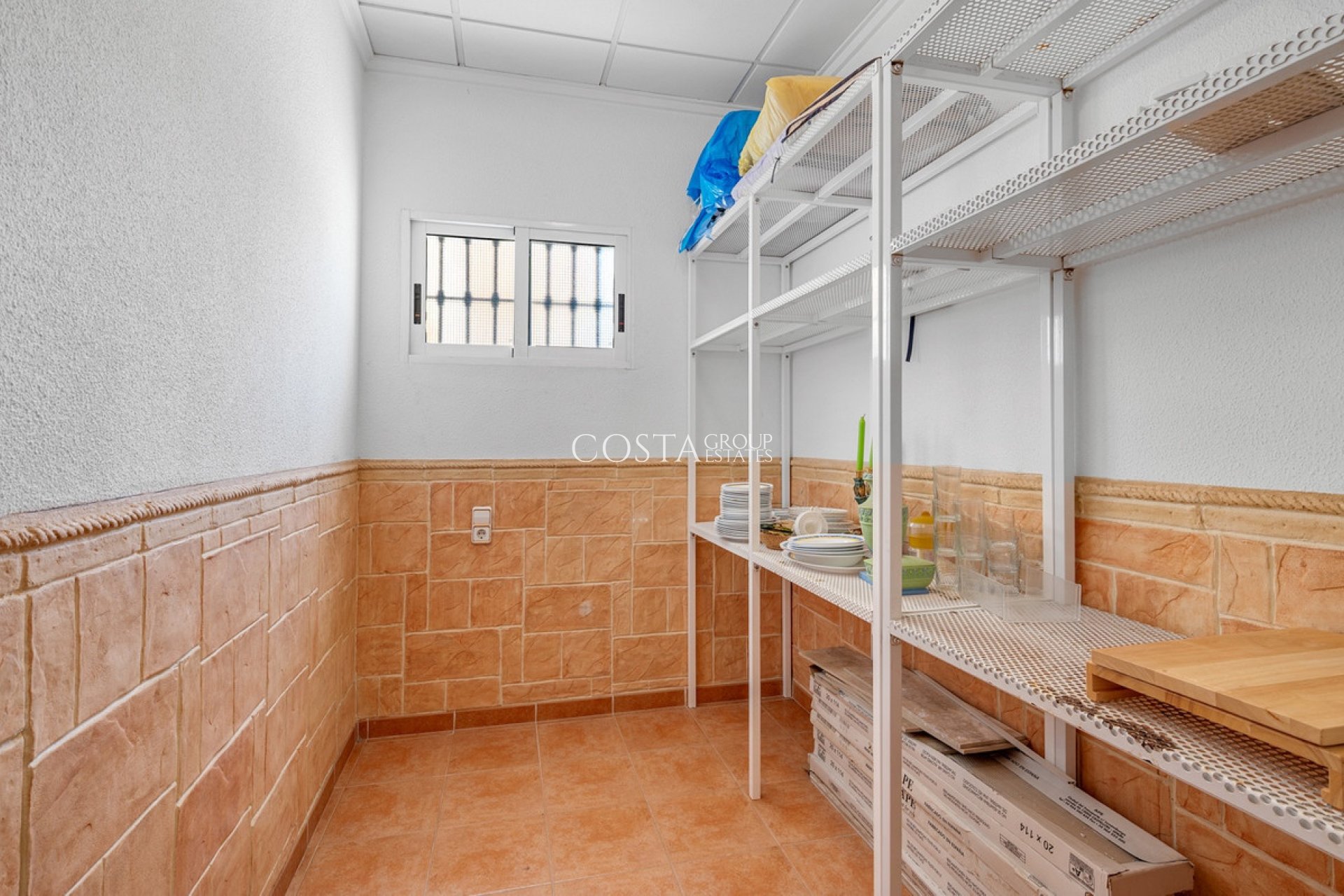 Herverkoop - Villa -
Torrevieja