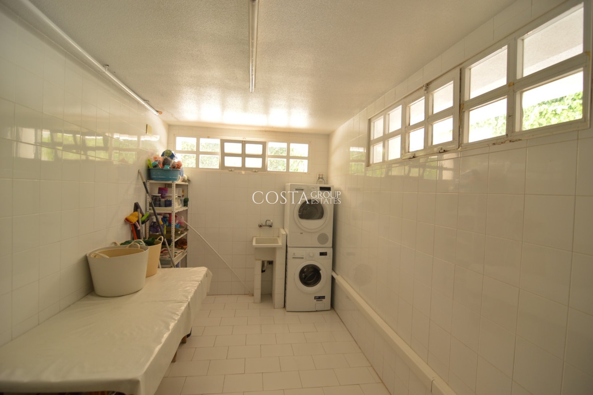 Herverkoop - Villa -
Torrevieja