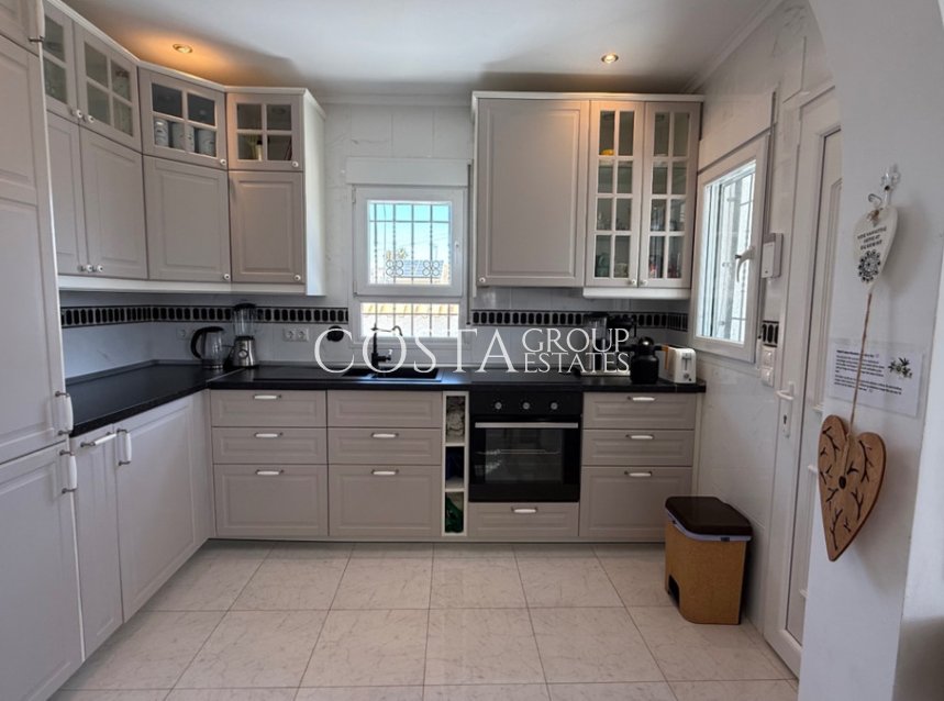 Herverkoop - Villa -
Torrevieja