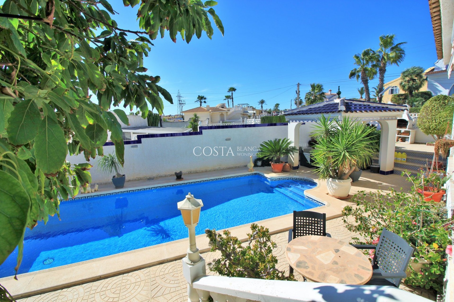 Herverkoop - Villa -
Villamartín