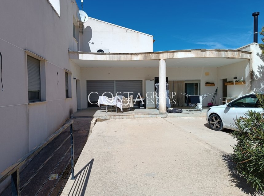 Herverkoop - Villa -
Yecla - Yecla Centro