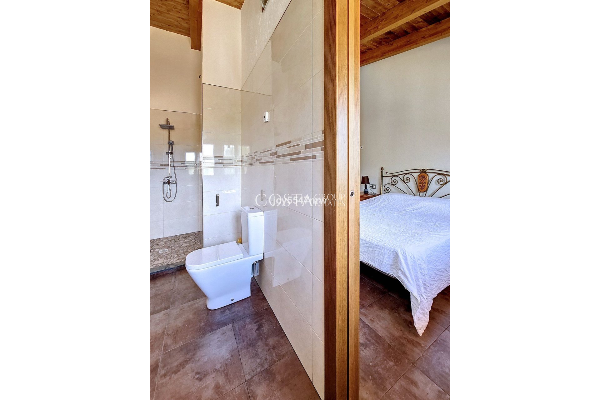 Herverkoop - Villa -
Yecla - Yecla Centro