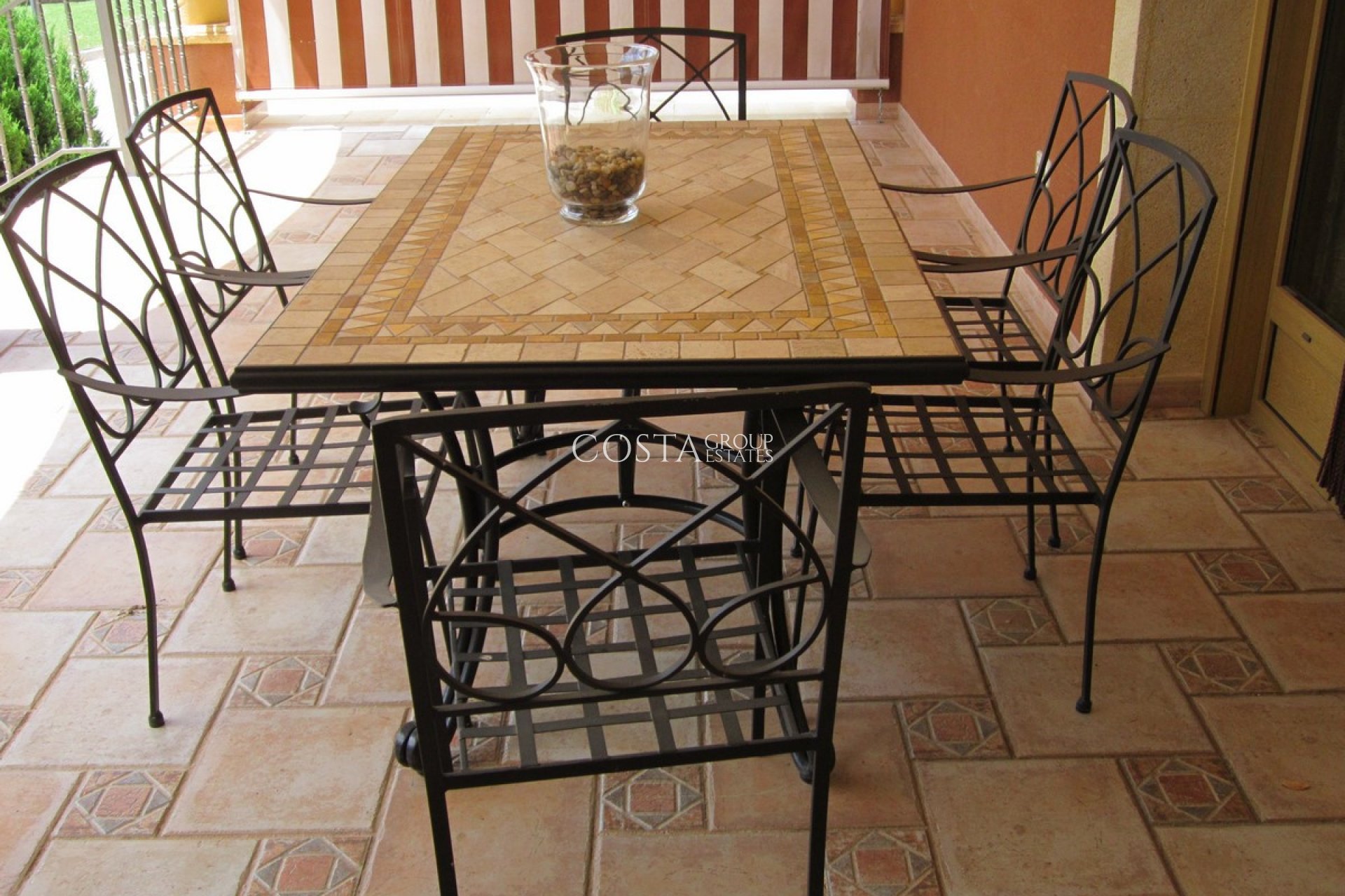 Herverkoop - Villa -
Yecla - Yecla Centro