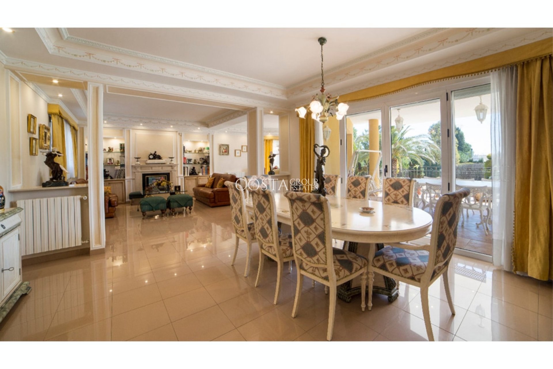 Herverkoop - Villa -
Yecla - Yecla Centro