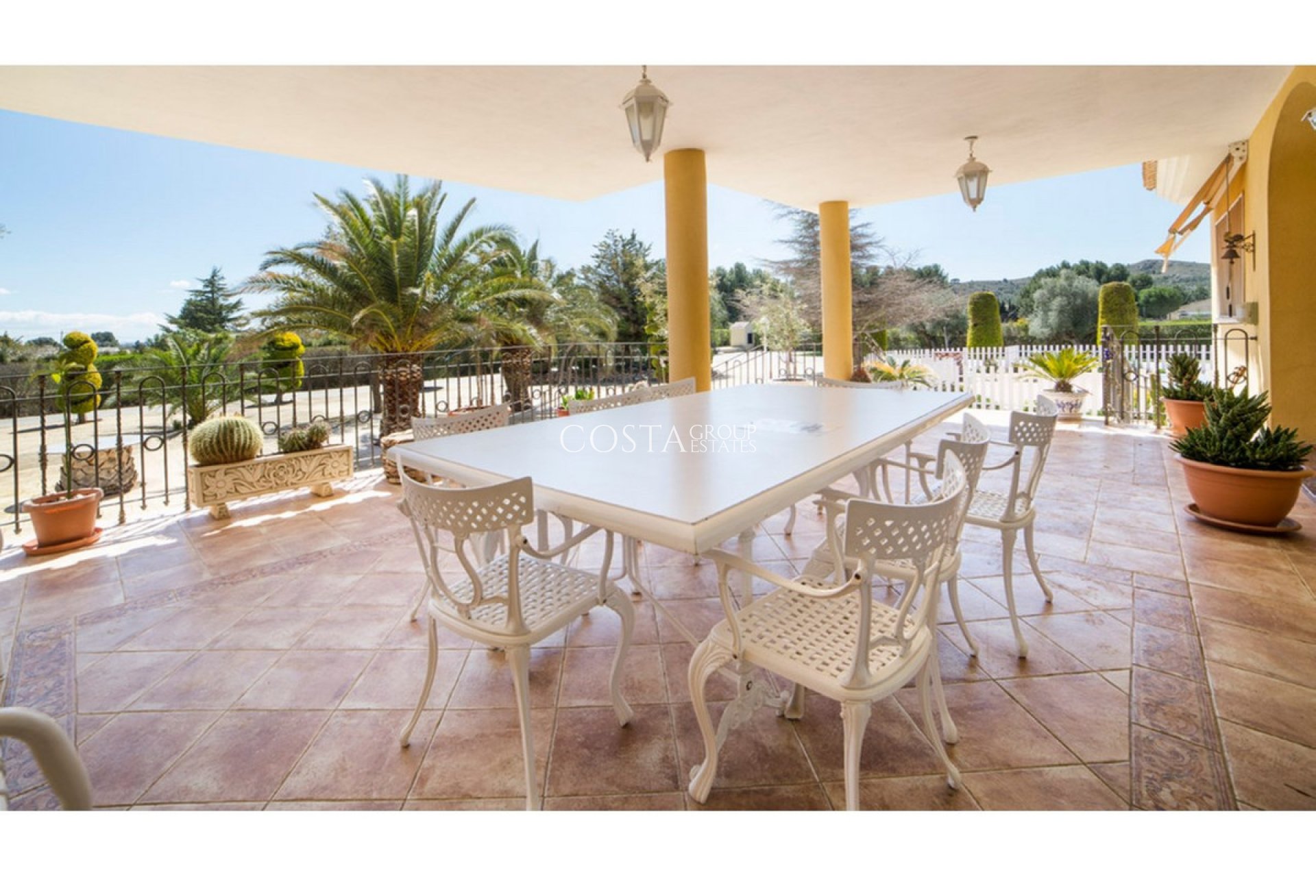 Herverkoop - Villa -
Yecla - Yecla Centro