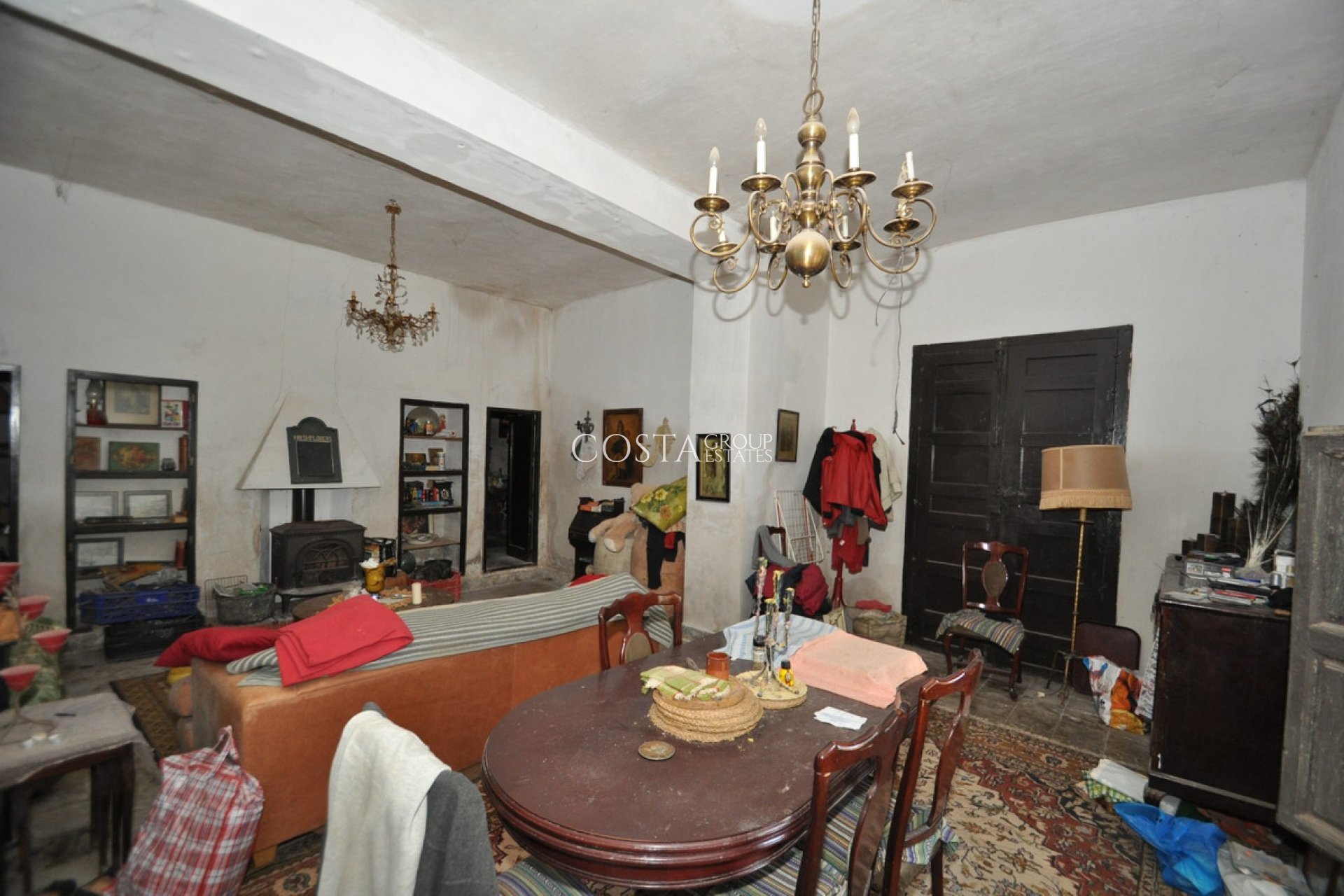 Herverkoop - Villa -
Yecla - Yecla Centro