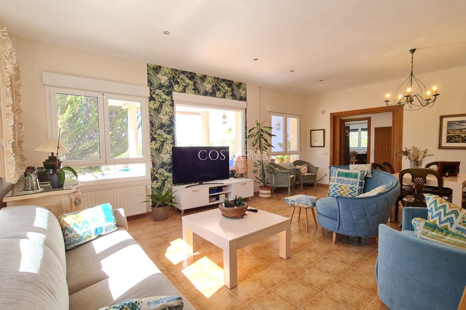 Herverkoop - Villa -
Yecla - Yecla Centro