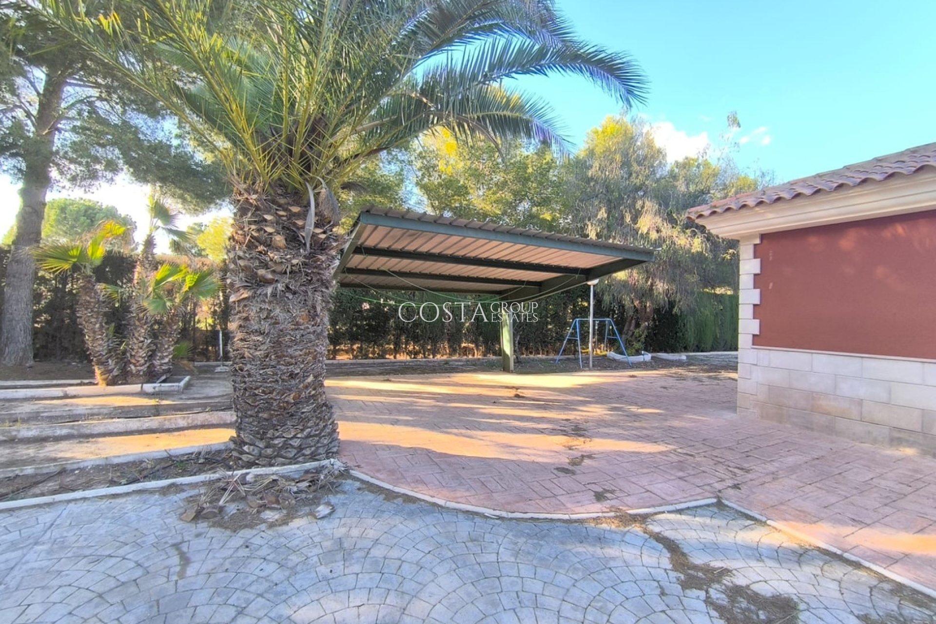 Herverkoop - Villa -
Yecla - Yecla Centro