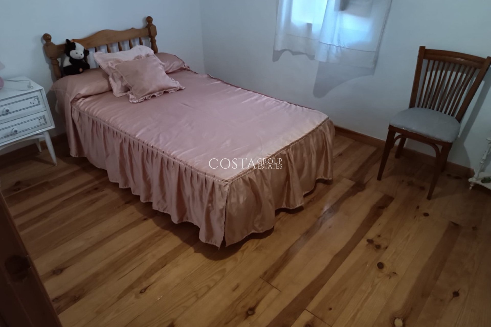 Herverkoop - Villa -
Yecla - Yecla Centro