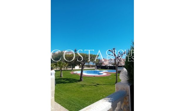 House - Resale - Torrevieja -
                La Mata