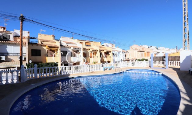 House - Wiederverkauf -
            Orihuela Costa - RO-59338