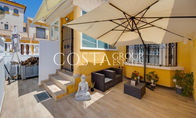 House - Wiederverkauf - Urbanización El Raso - Urbanización El Raso
