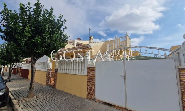 Huis - Herverkoop - Torrevieja -
                Torrevieja