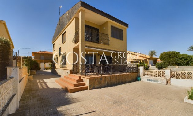 Maison - Revente - Cartagena -
                Los Urrutias