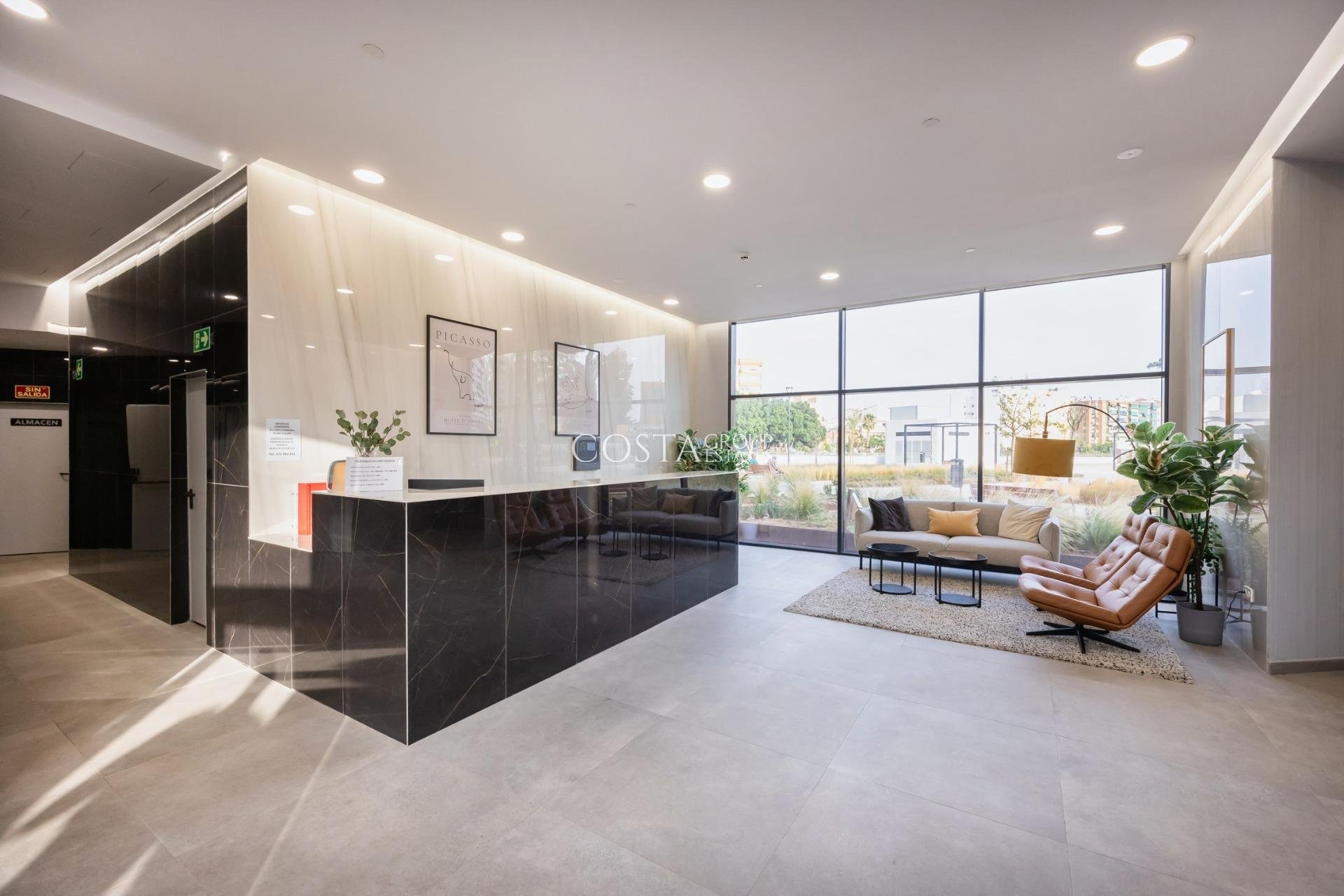 Neue Gebäude - Apartment -
Málaga - Centro